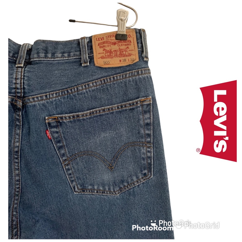 LEVI’S Men’s 505 Regular Fit Jeans Sz 38W 30L